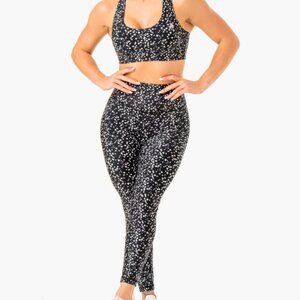 Ryderwear 2 piece leggings and sports bra set